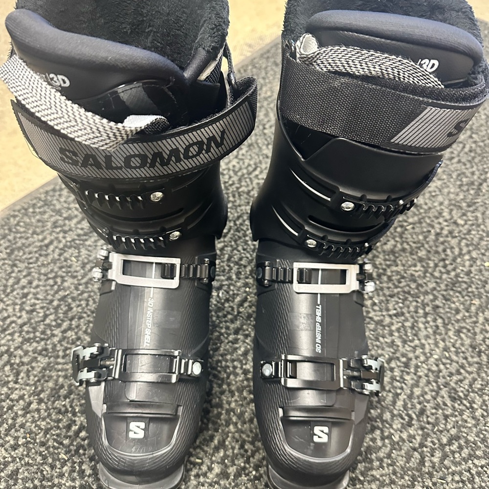 Salomon Pro Alpha Narrow Fit Ski Boots